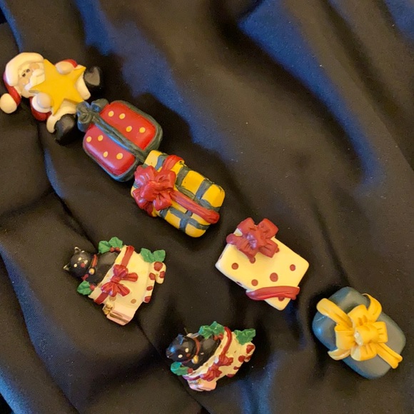 Jewelry - Vintage button covers/toppers & pierced kitty earrings